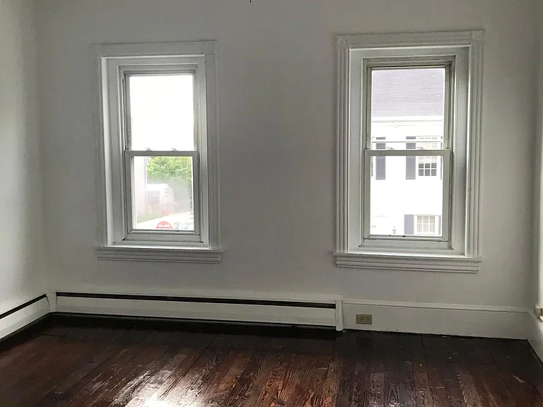 49 S Reading Ave — Photo 10