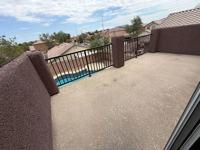 6420 Casamar St — Photo 14