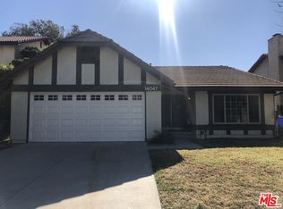 14047 Bridle Ridge Rd, Sylmar, CA 91342