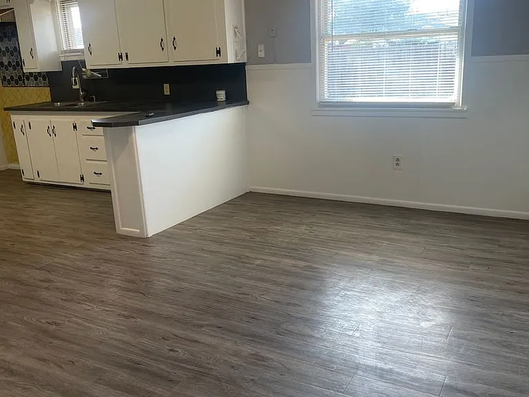 4601 Fordham St — Photo 7