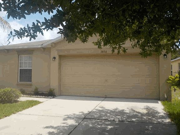 2nd image of 7836 Carriage Pointe Dr