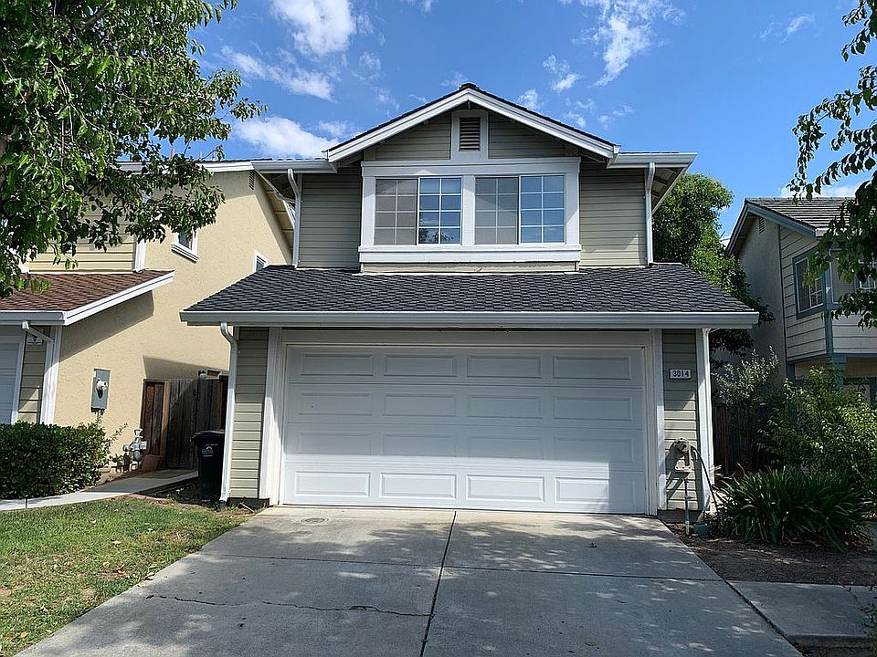 1st image of 3014 Crystal Creek Dr