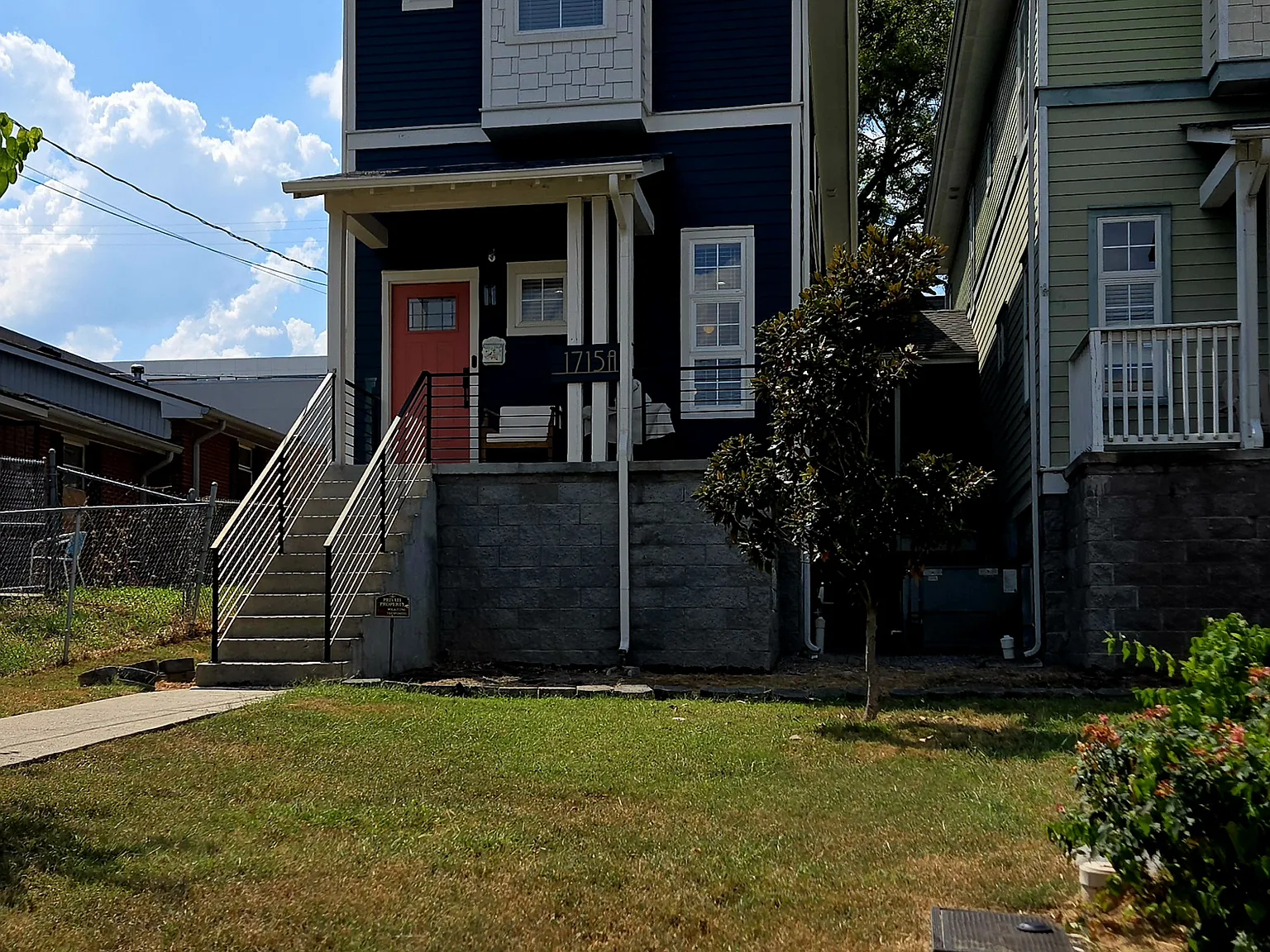 3 bed, 2.5 bath, 1800 sqft, $4,500 — Photo 1