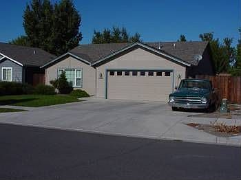 2nd image of 2338 Stonefield Way
