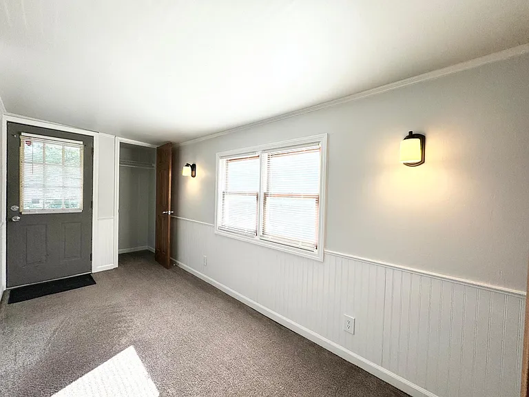 628 S State St #1 — Photo 5