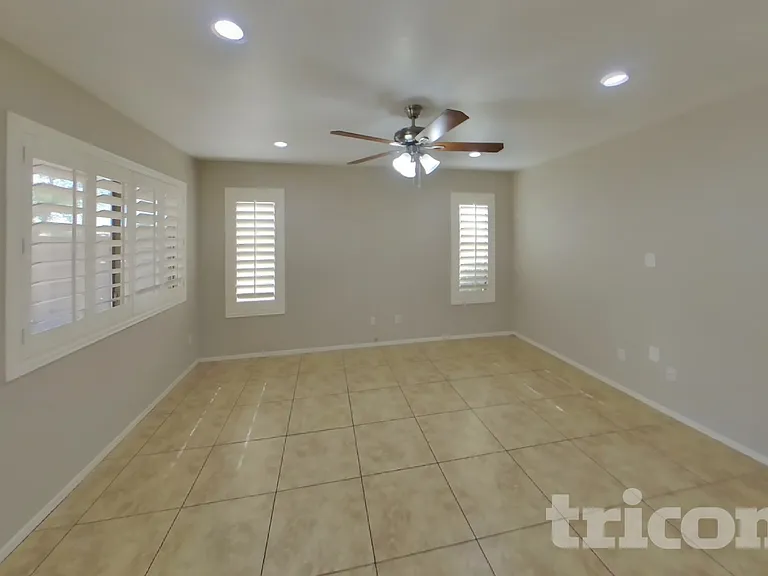 12917 W Windsor Ave — Photo 13