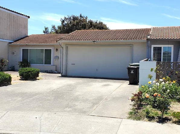 33225 Lake Champlain Ct, Fremont, CA 94555