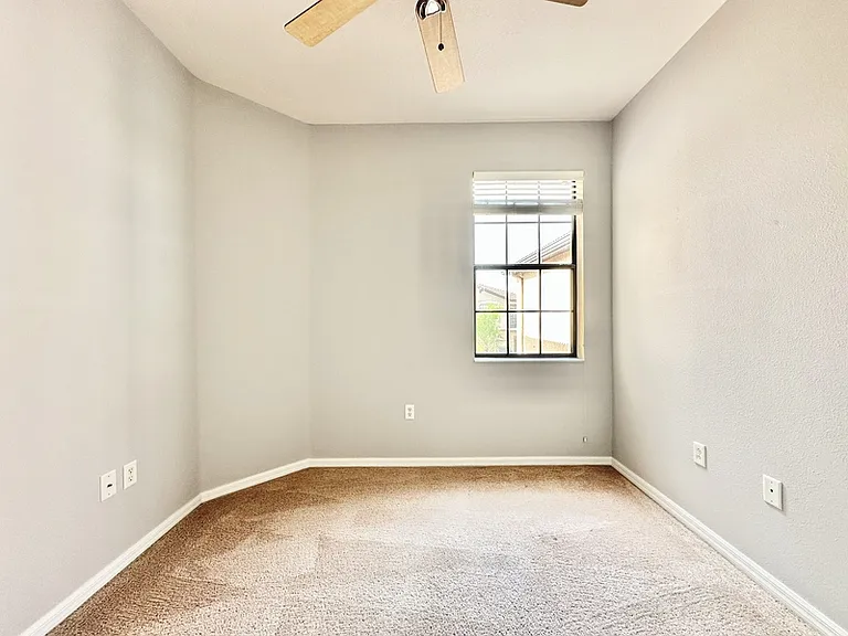4129 Via Piedra Cir — Photo 25