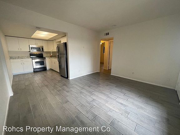 4th image of 6740 W Montebello Ave #4D