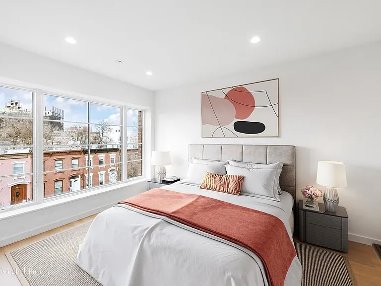 442 Pulaski St #3F — Photo 3