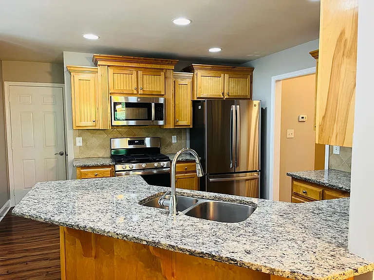 5750 Crest Hill Dr — Photo 14