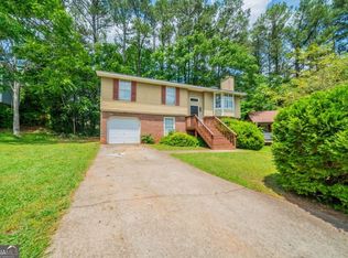 2132 Sara Ashley Way, Lithonia, GA