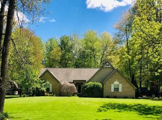 23095 Bohn Rd, Belleville, MI 48111