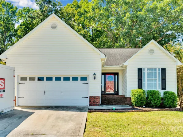 912 Carole Summey Dr, Dallas, NC 28034