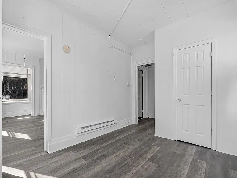 49 S Hamilton St #2 — Photo 16
