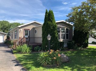 733 Cherokee Trl, Marengo, IL 60152