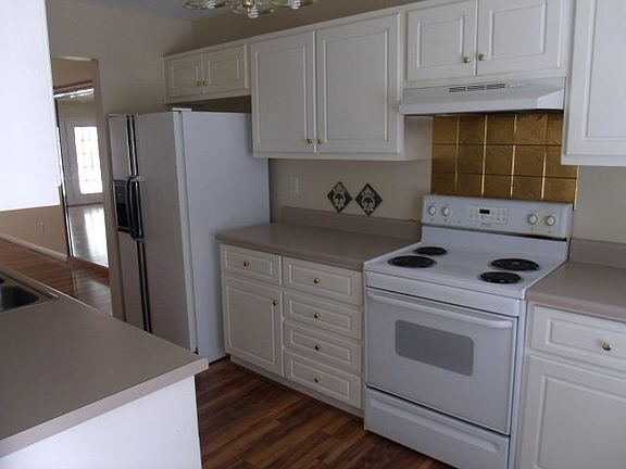 2nd image of 147 Saint Kitts Ct