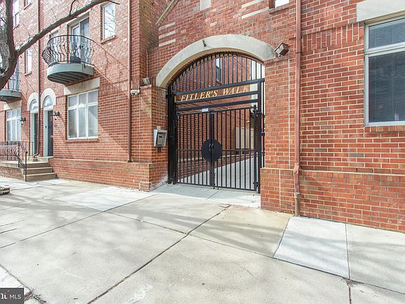 2nd image of 212 S 24th St #2410B
