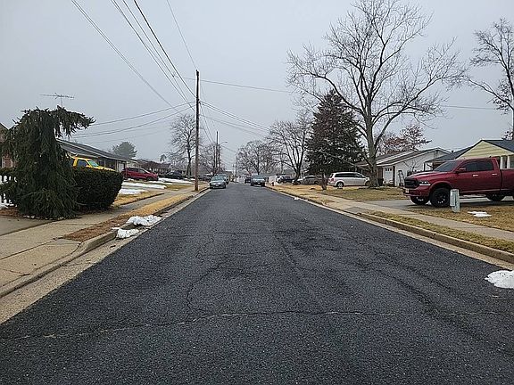 5th image of 13 Throop Ave