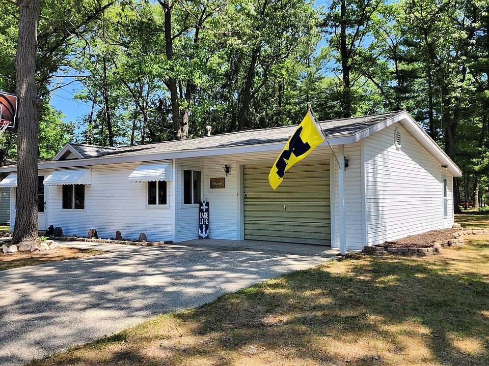 132 Maple Bluff Ave, Prudenville, MI 48651 Zillow