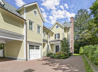 63 Sherwood Pl, Greenwich, CT 06830