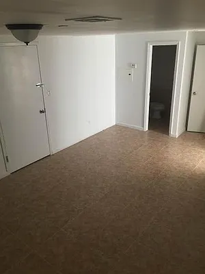 Rented by TheRealEstateCompany.com LLC | media 11