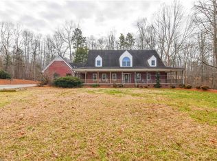 3370 Wall Rd, Greensboro, NC 27407