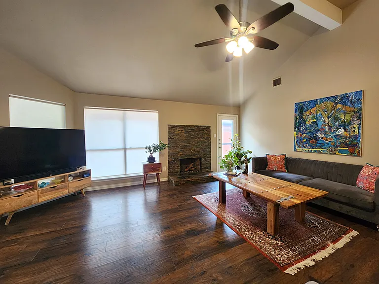 1320 Sheila Dr — Photo 25