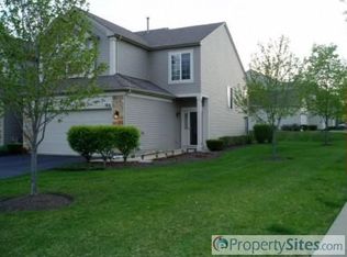 1831 Wisteria Dr, Aurora, IL 60503