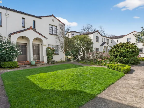 2325 NE Flanders St APT 8, Portland, OR 97232