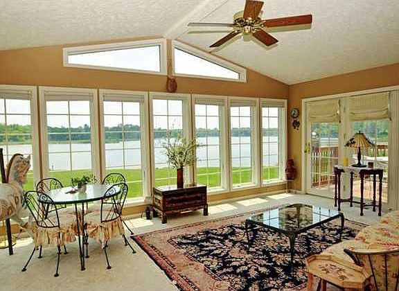5th image of 10017 Oak Island Dr