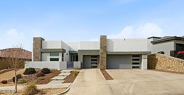 1st image of 12293 Clifton Hl