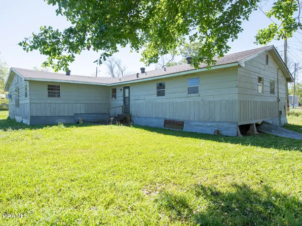 407 Nugier St, Abbeville, LA 70510