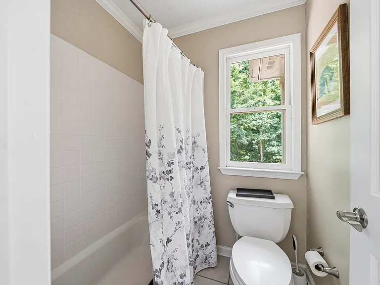 1001 Kakie Pl — Photo 27