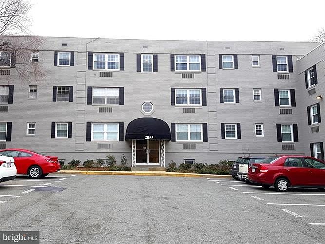 1st image of 2055 N Woodstock St APT 302