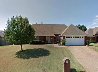 4475 Highgrove Dr, Memphis, TN 38125