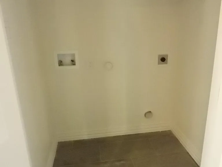 4107 Canada Dr — Photo 18