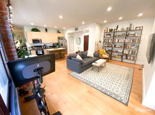 460 S Spring St APT 910, Los Angeles, CA 90013
