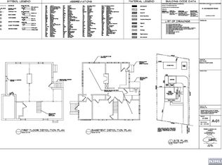 31 Schneider Rd, Allendale, NJ 07401