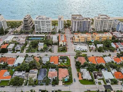 8900 Harding Ave, Surfside, FL, 33154