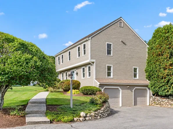 101 Pine Hill Rd, Southborough, MA 01772