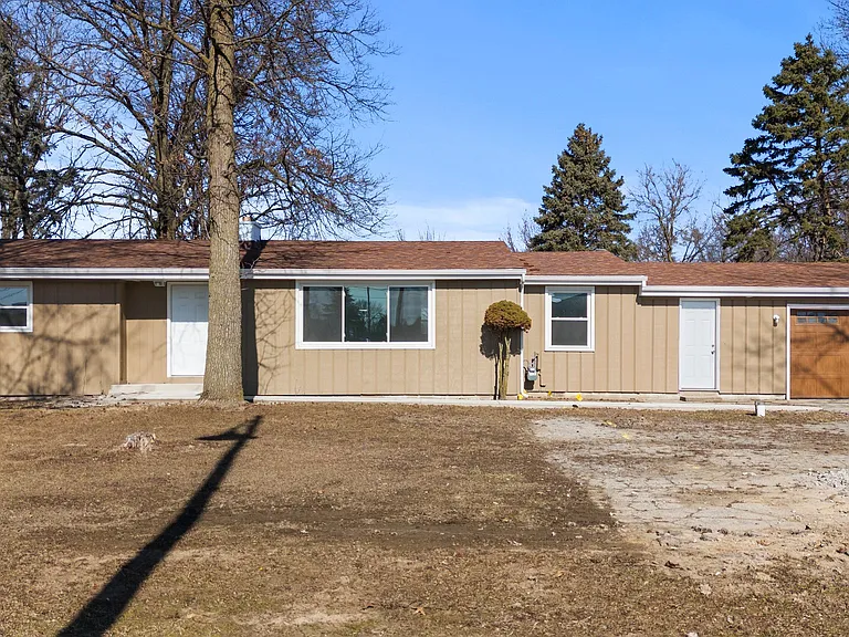 1514 W Dupont Rd — Photo 34