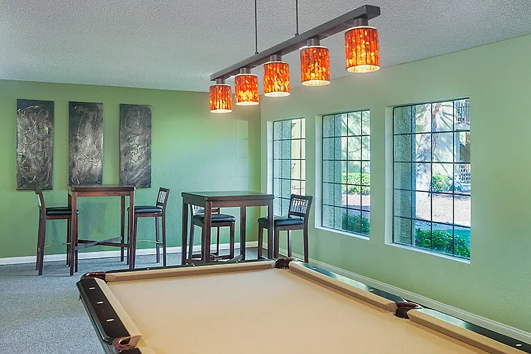 Shelter Cove Apartments — Photo 8