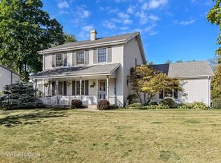 6200 Leonard Ave, Downers grove, IL 60516