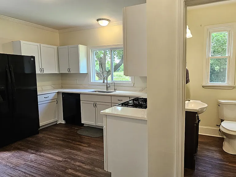 3111 US Highway 20 E — Photo 17