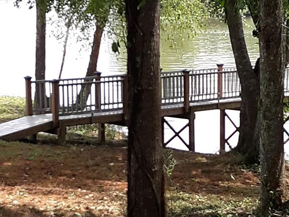 Exclusive marina grounds