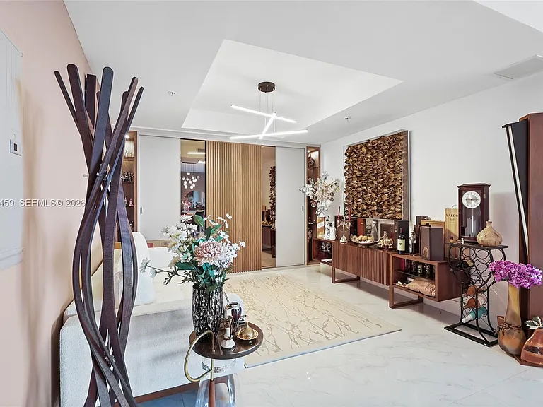 17301 Biscayne Blvd #1008 — Photo 2