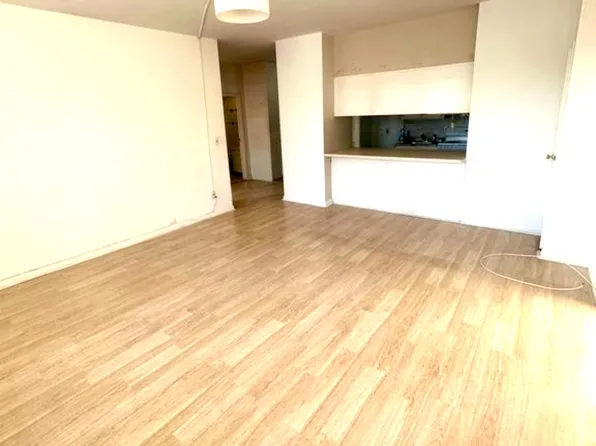 113 Wolfs Ln #3, Pelham, NY 10803