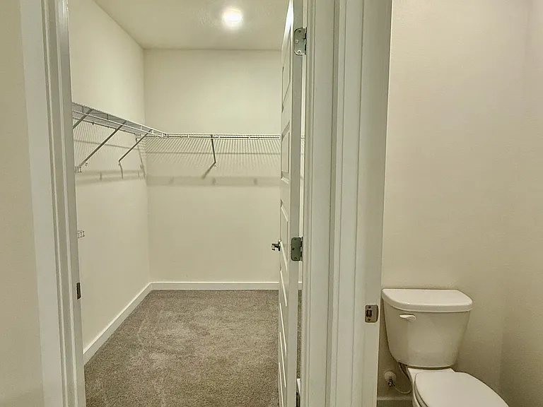 17205 Barnwood Pl — Photo 24