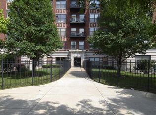 4537 S Drexel Blvd #P-21, Chicago, IL 60653